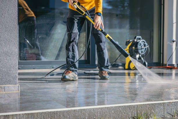 Best Commercial Pressure Washing  in El Rancho, NM